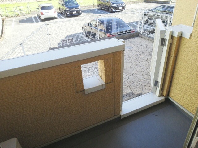 バルコニー　広々ベランダ！