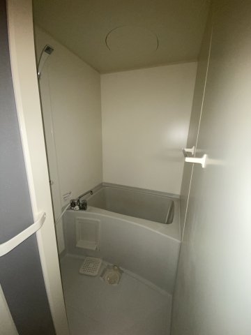 バス・シャワールーム　2021年7月撮影※現況を優先します