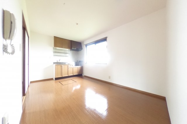 居室・リビング　2021年7月撮影※現況を優先します