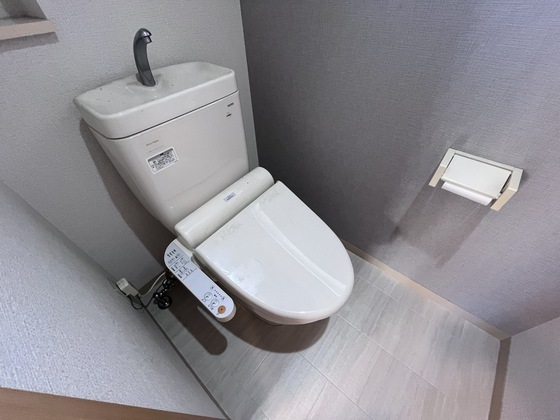 トイレ　※別部屋の写真です