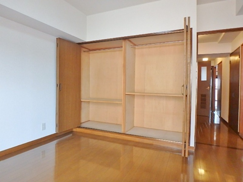 収納　図面と現状に相違がある場合には現状を優先