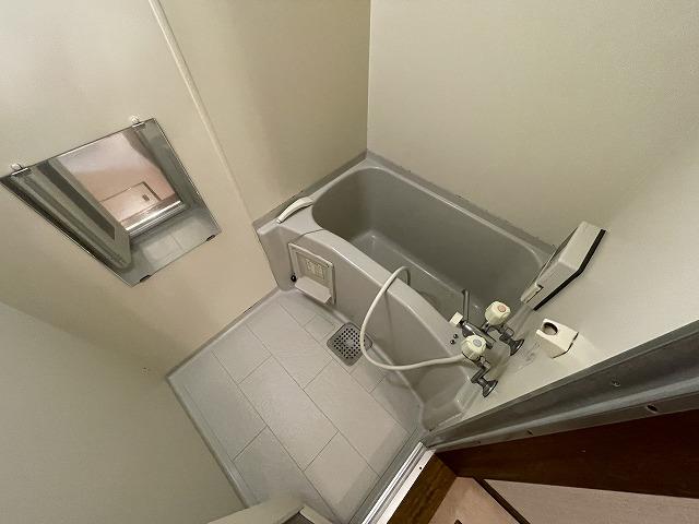 バス・シャワールーム　浴室