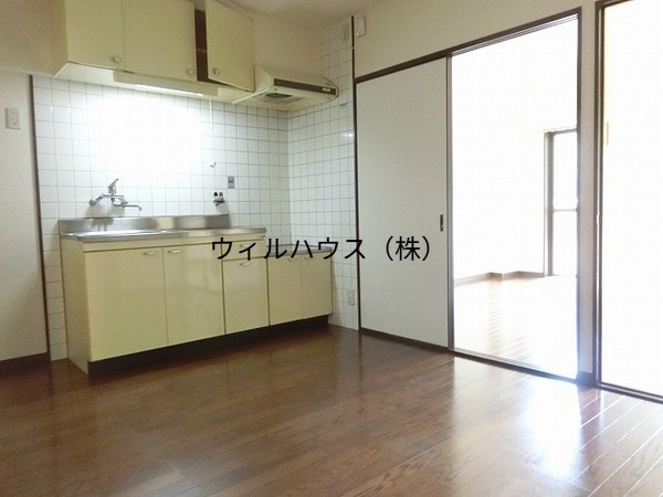 居室・リビング　ダイニングキッチン！