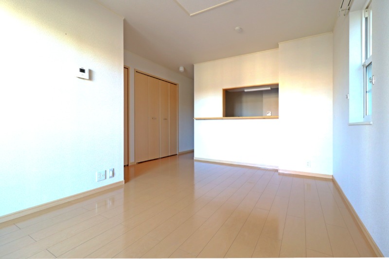 居室・リビング　図面と現状に相違がある場合には現状を優先