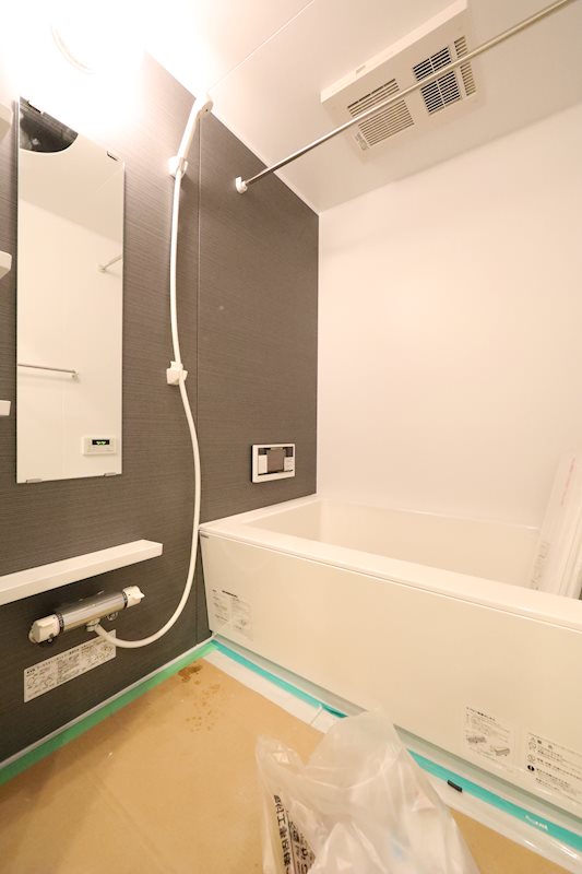 バス・シャワールーム　バスルーム
