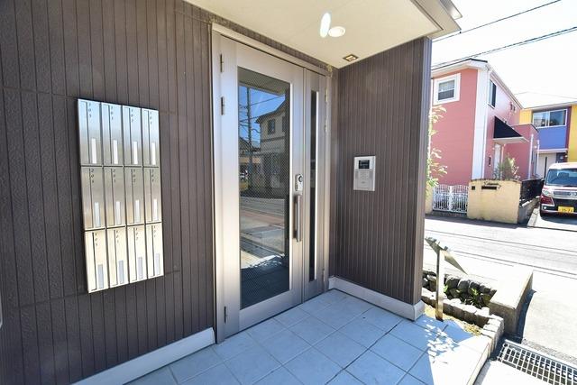 セキュリティ　安心のオートロック完備