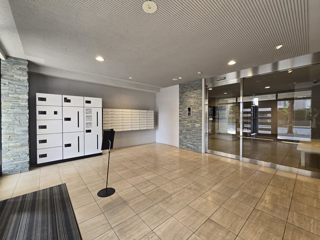 ロビー　エントランス