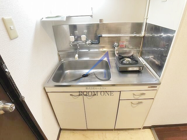 キッチン　キッチンです。