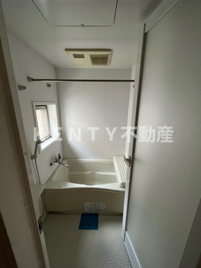 バス・シャワールーム　お風呂です