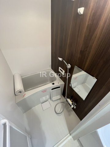 バス・シャワールーム　※同シリーズの内装写真です。