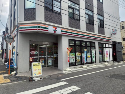 コンビニ　セブン-イレブン葛飾青戸１丁目店（コンビニ）まで629m