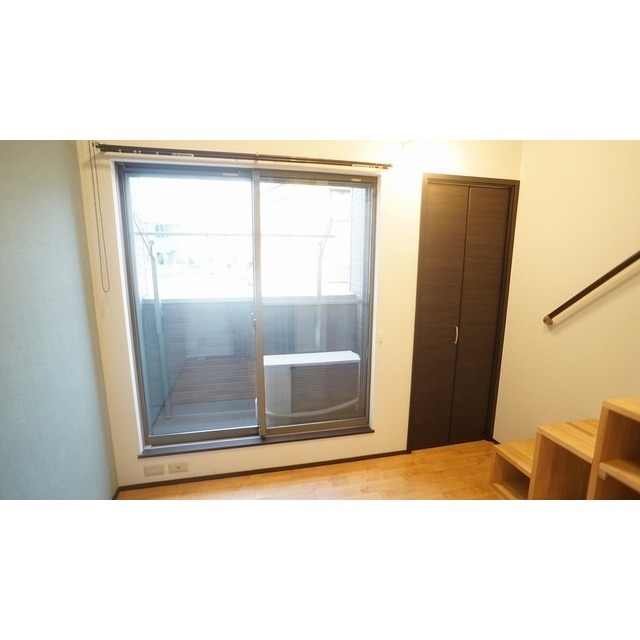 居室・リビング　リビング（同仕様タイプ）