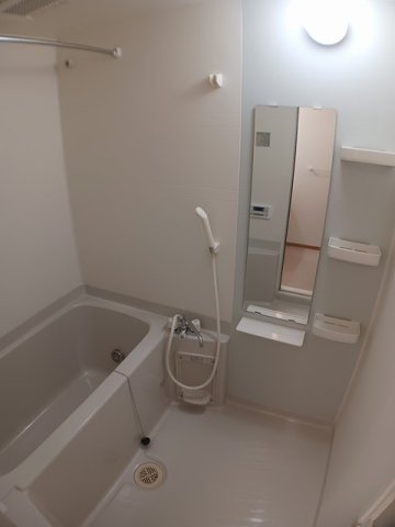 バス・シャワールーム　お風呂で日々の疲れを落としましょう