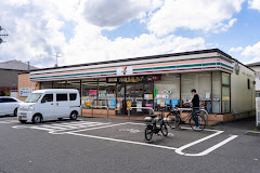 コンビニ　セブンイレブン 調布飛田給2丁目店（コンビニ）まで380m