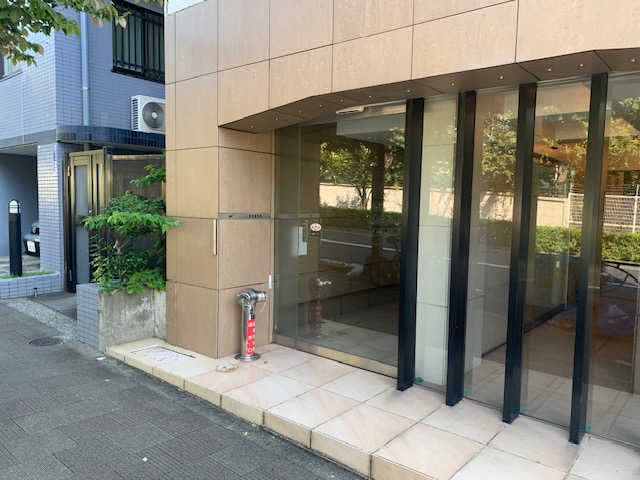 エントランス