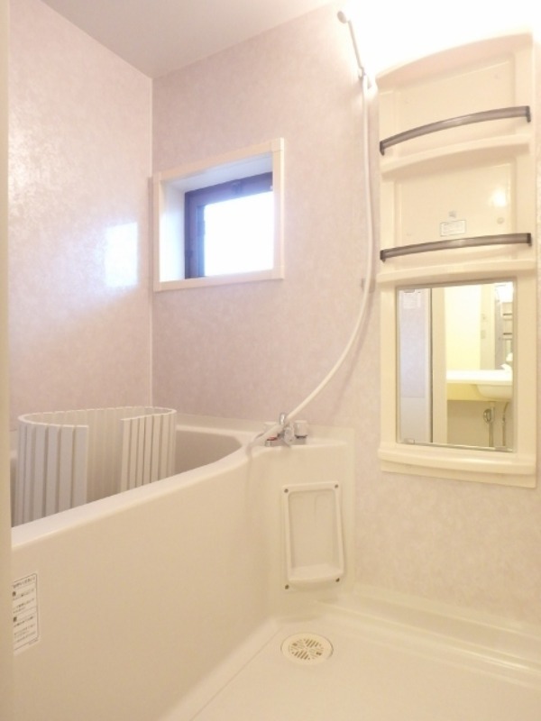 バス・シャワールーム　図面と現状に相違がある場合には現状を優先