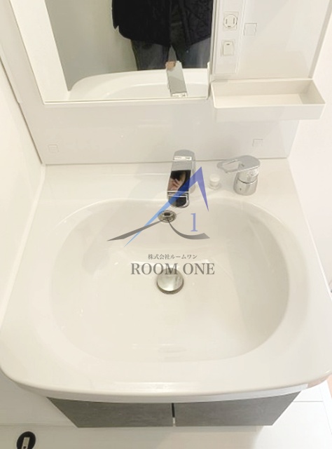 洗面設備　洗面台です。