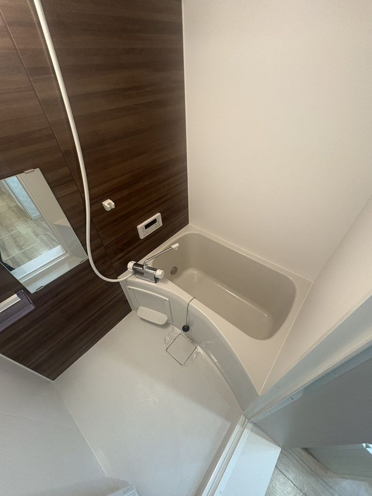 バス・シャワールーム　別部屋参照　現状優先