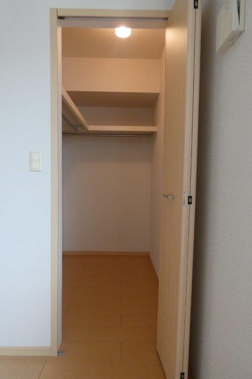 収納　図面と現状に相違がある場合には現状を優先