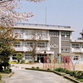 幼稚園・保育園　川西町立川西幼稚園（幼稚園・保育園）まで4274m