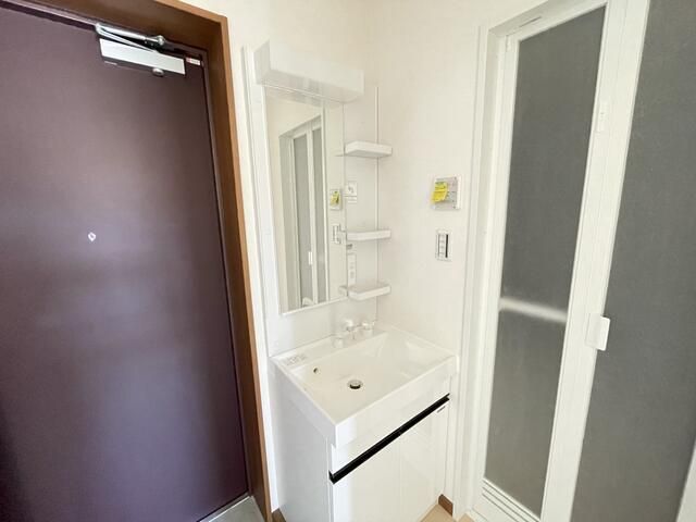 洗面設備　サントワマミー王子神谷　北区豊島８