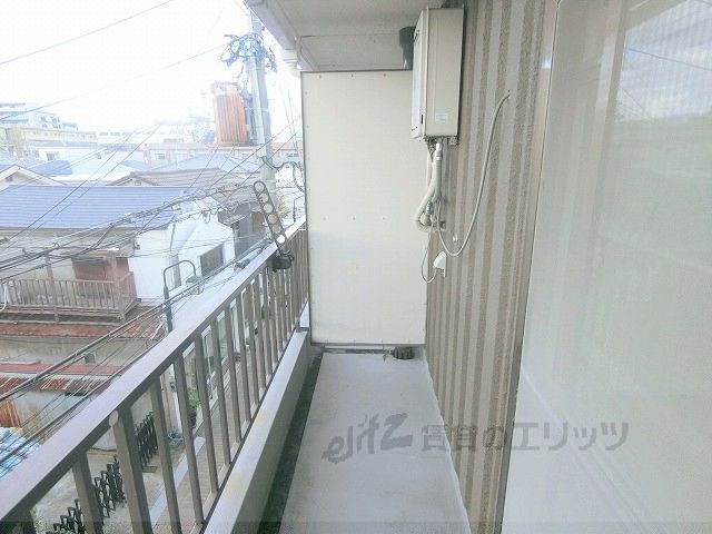 バルコニー　ベランダ