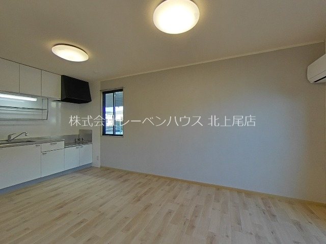 居室・リビング　当社HPに沢山写真載ってます。