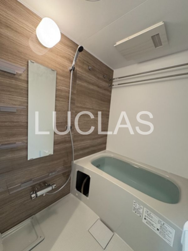 バス・シャワールーム　清潔感のある浴室で日々の疲れを癒します♪