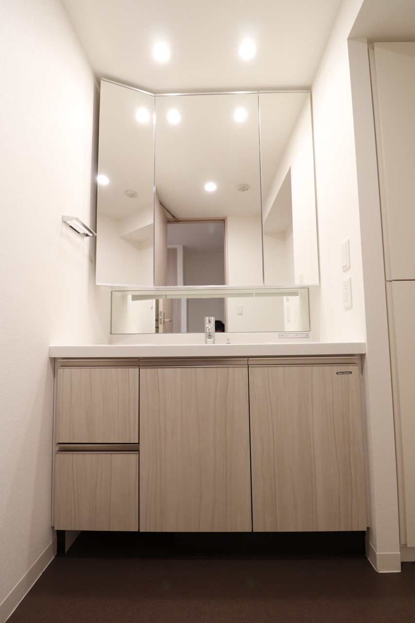 洗面設備　※同物件、別部屋になります。