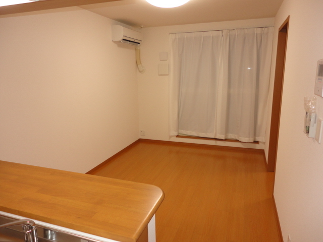 居室・リビング　リビング