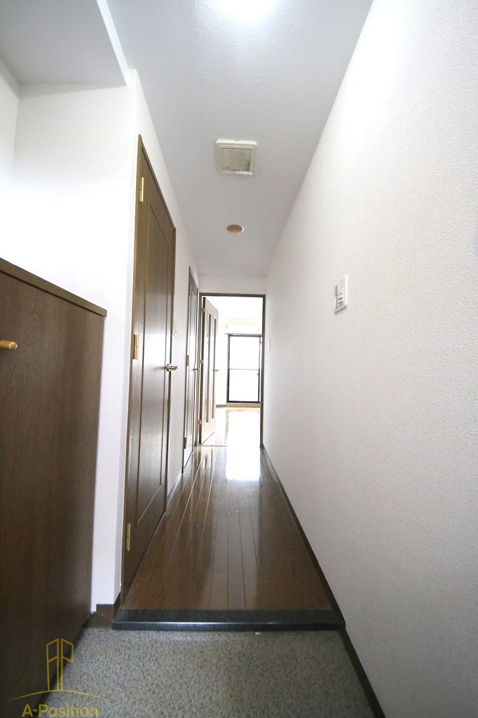 玄関　ユニーブル靭公園