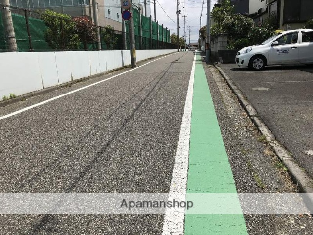 その他　前面道路（その他）まで0m