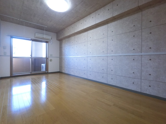 居室・リビング　照明は設備ではありません。