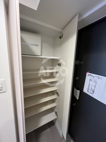 玄関　コンフォリア・リヴ東三国駅前ソルテラス　玄関