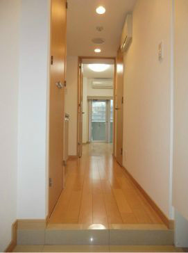 玄関　★弊社の仲介手数料は賃料の半額＋税です★
