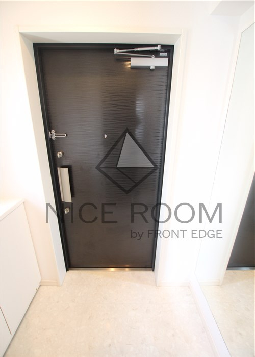 玄関　レオンコンフォート大手通　玄関