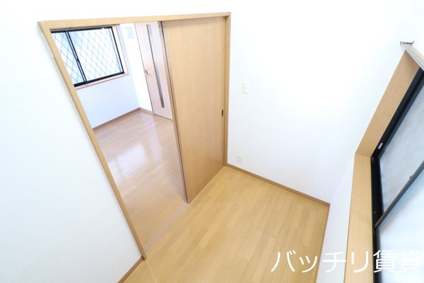 収納　別号室写真の為、現況を優先致します。