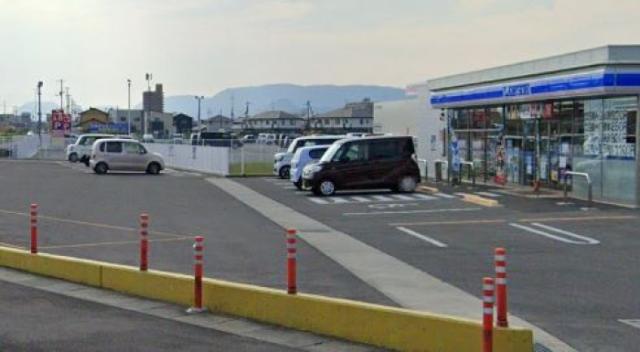コンビニ　ローソン高松多肥上町平塚店（コンビニ）まで590m