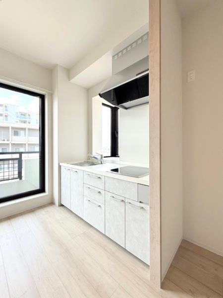 キッチン　キッチンでお料理をお楽しみください