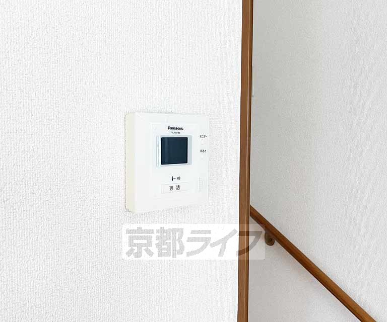 セキュリティ　ＴＶモニターホンで訪問者を確認できて安心です。