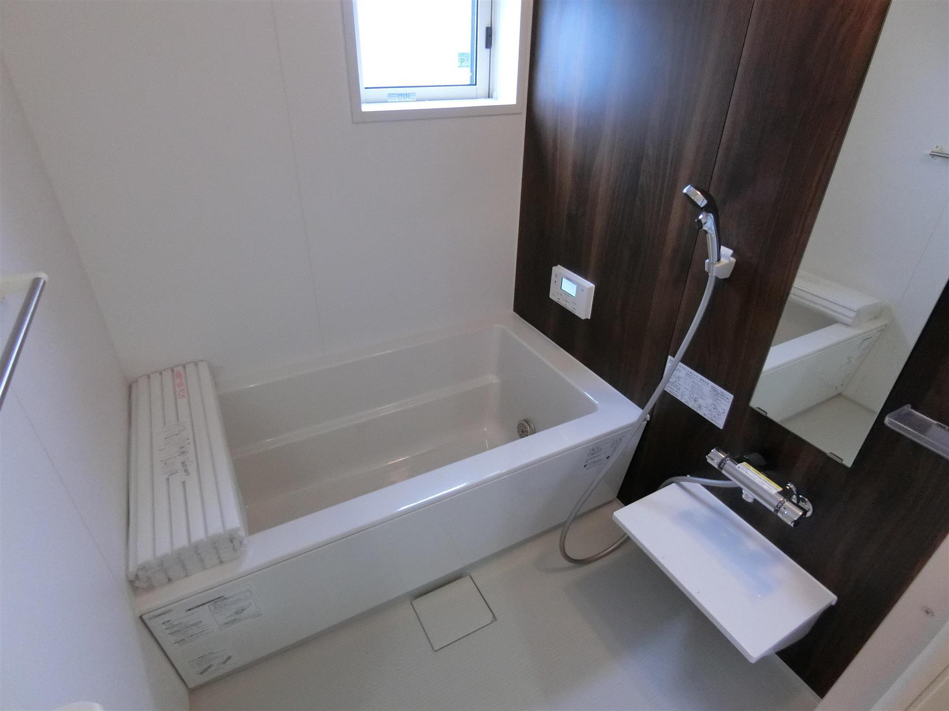 バス・シャワールーム　バス