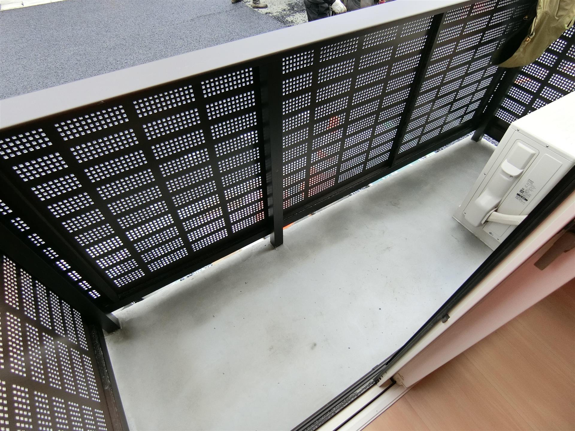 バルコニー　バルコニー