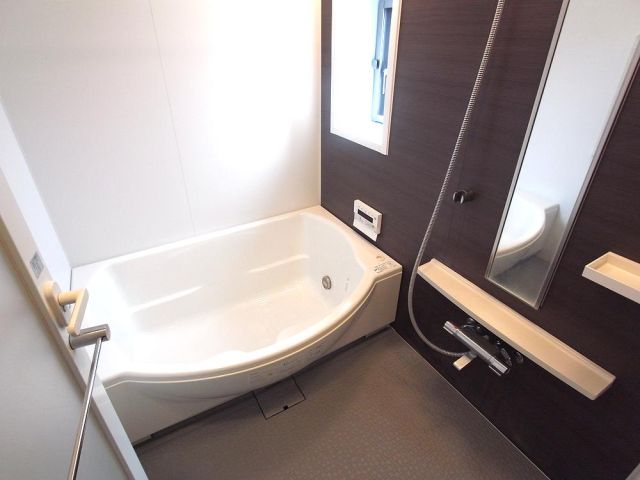 バス・シャワールーム　癒しの空間です。