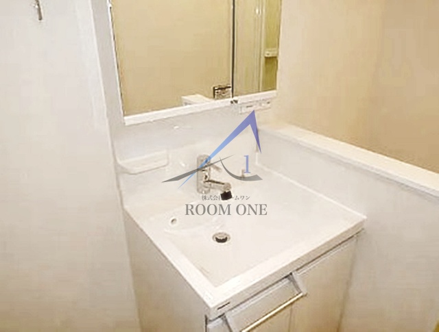 洗面設備　洗面台です。