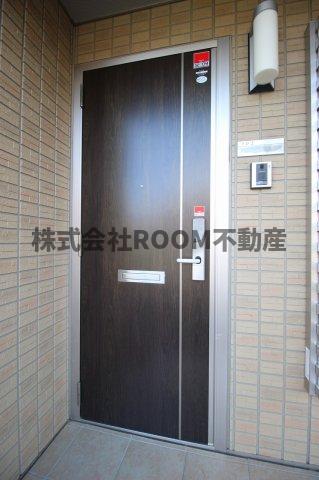 玄関　シンプルで使いやすい玄関です