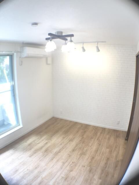 居室・リビング　別部屋参考写真