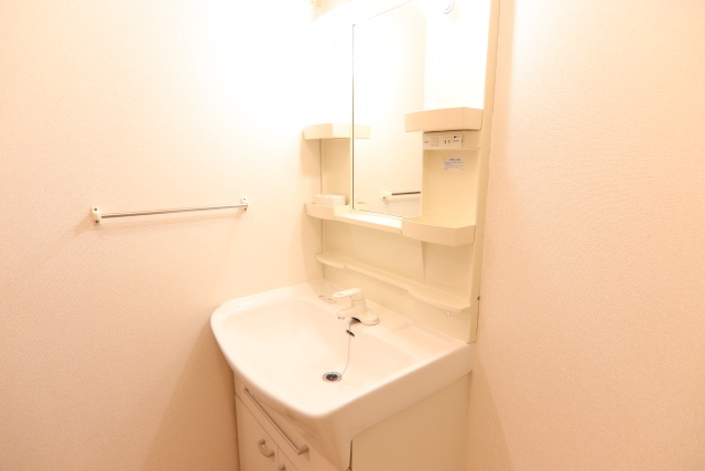 洗面設備　※別室の参考写真の為、現況優先です。