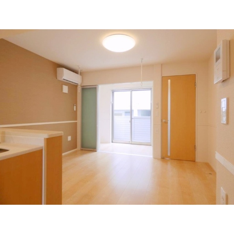 居室・リビング　図面と現状に相違がある場合には現状を優先