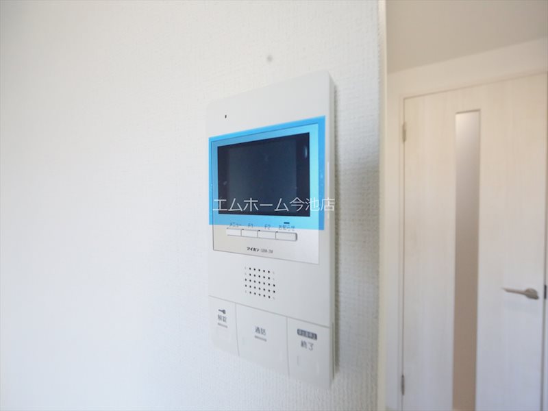 セキュリティ　TVモニター付インターホン