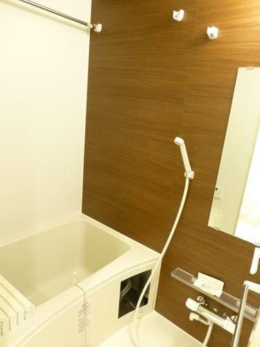 バス・シャワールーム　※別部屋の参考写真です。